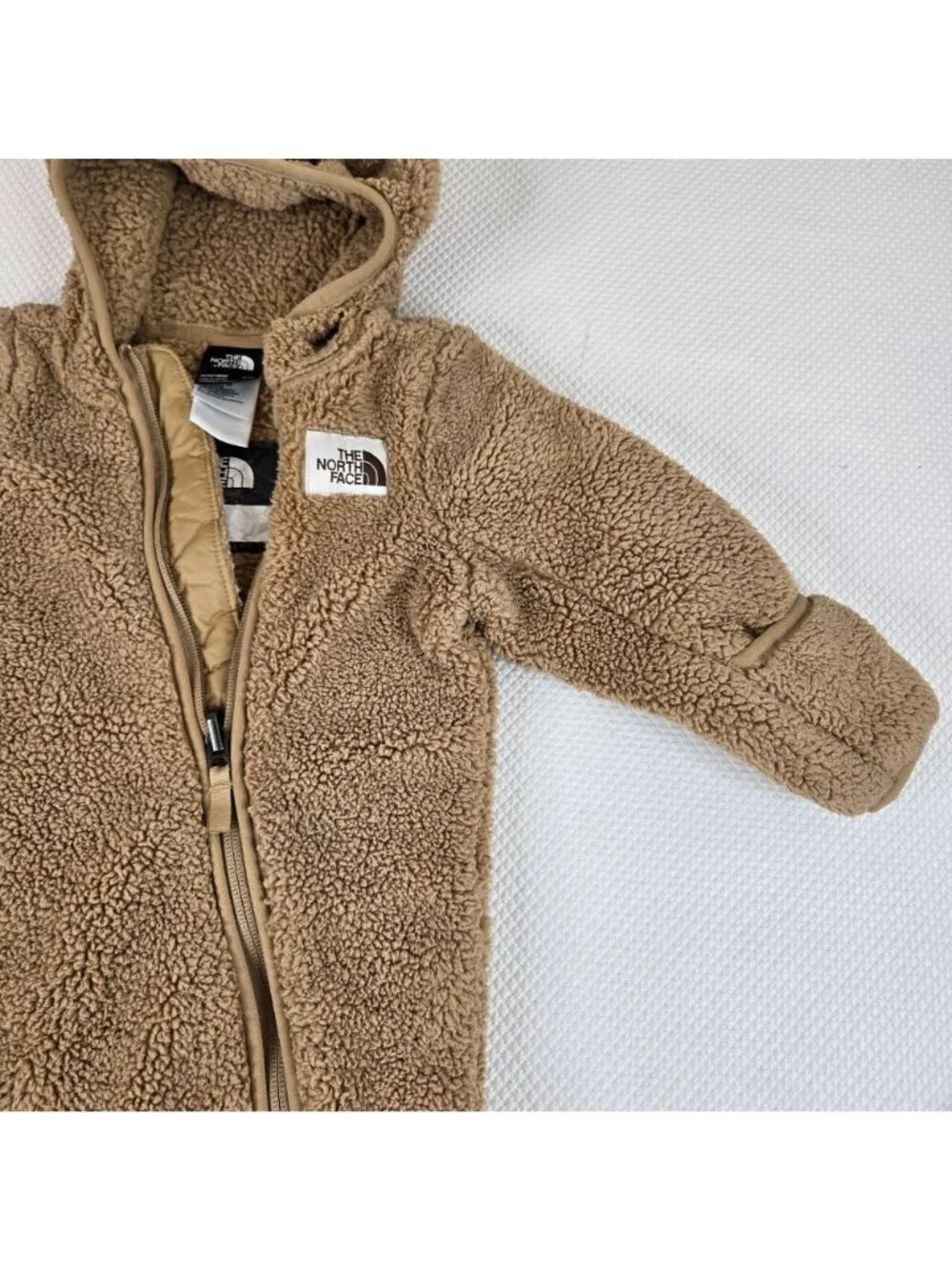 The North Face Infant Bear Bunting Brown 6-12M Sherpa Fleece Hoodie Full-Zip Win